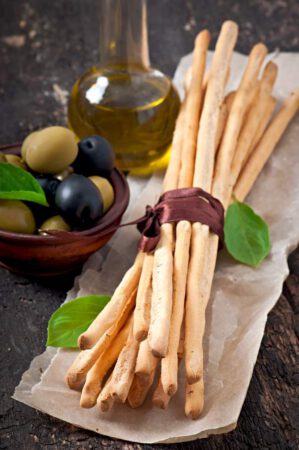 Wholemeal Grissini-How to Make Healthy Breadsticks at Home