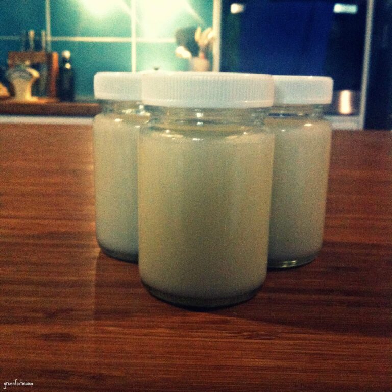 three jars of diy sunscreen